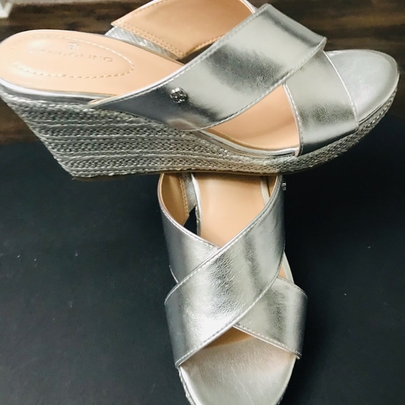 BANDOLINO WOMEN’S KAMMIE WEDGE SANDALS. GORGEOUS DESIGN FOR COMFORT WEAR. 8.5 - Picture 9 of 9